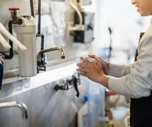 About Emergency plumbing pros Helm, CA